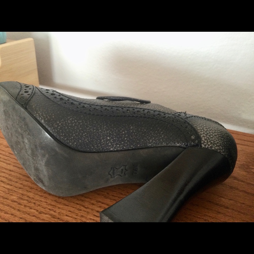 Tory Burch Black Lace-Up Leather Heels - Picture 4 of 16
